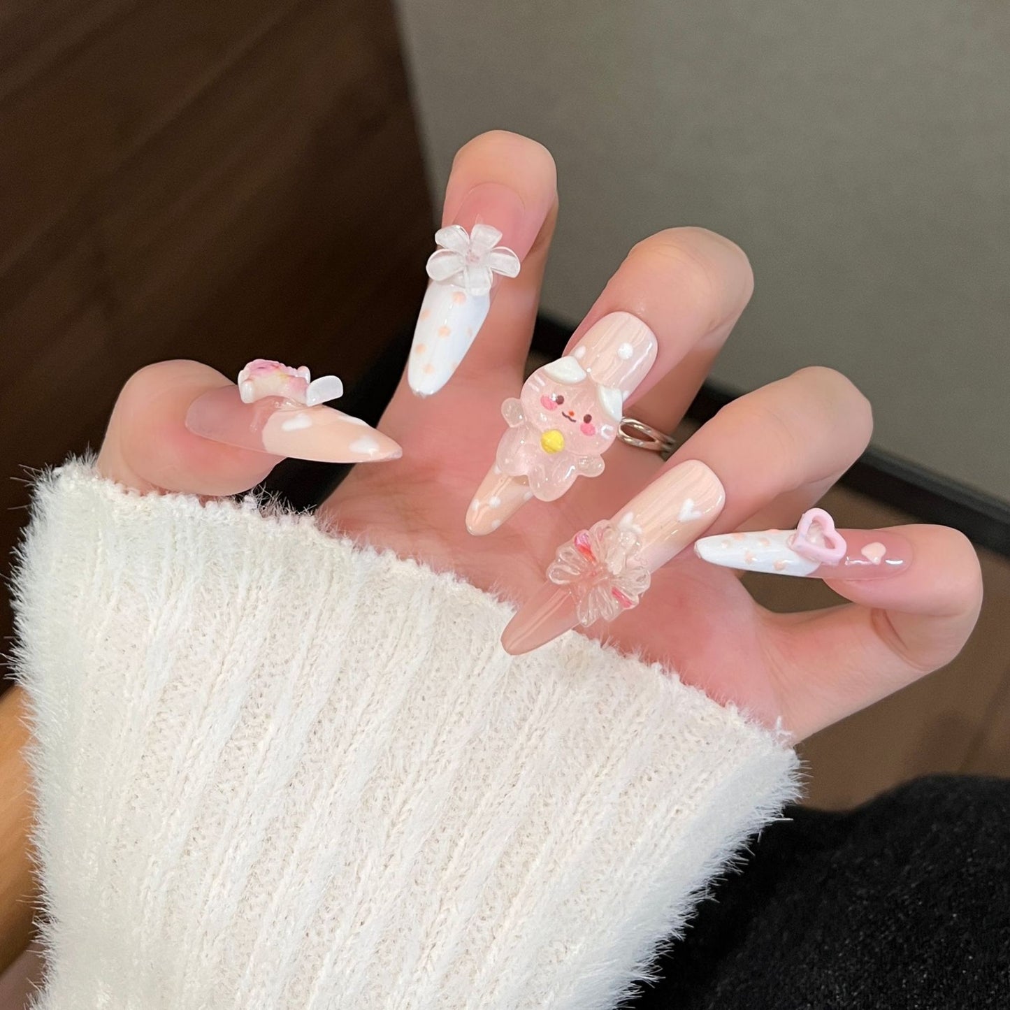 Verspielt 3D Charakter-Themen Press-On Nagelset Brehn