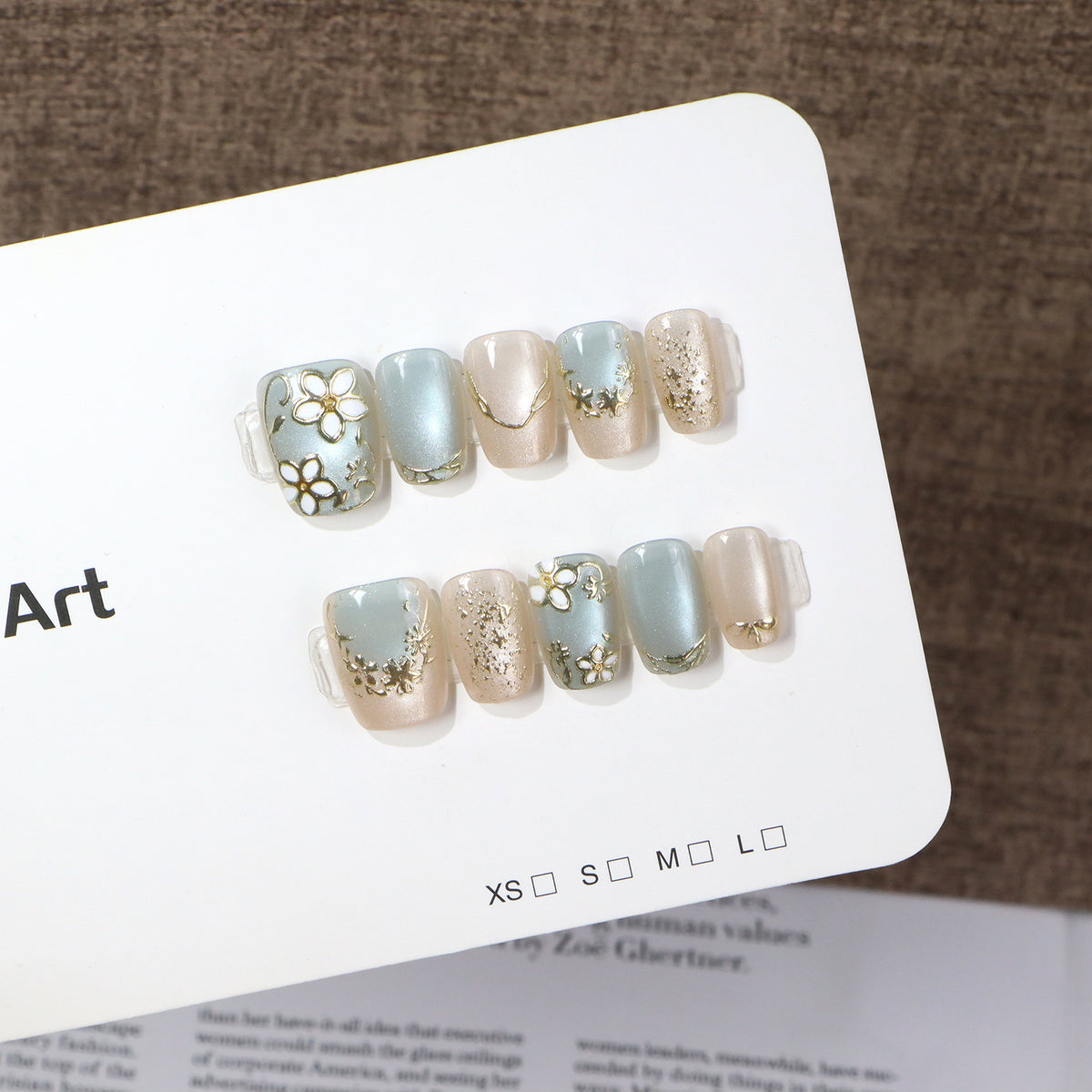 Elegantes Floral Press-On Nail Art Set Brehn