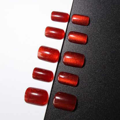 Strahlendes Glitter Gel Nageldesign Brehn