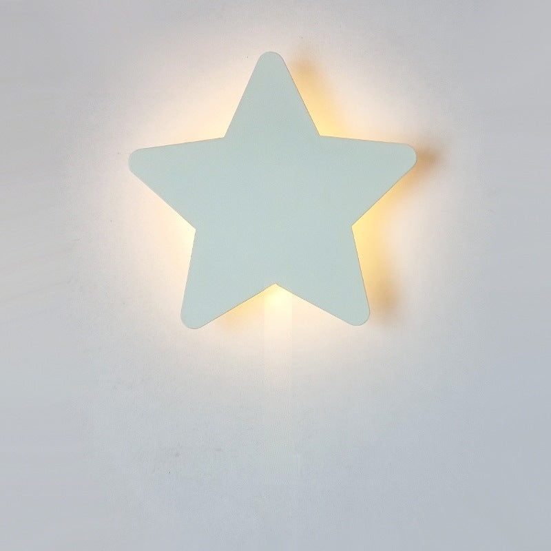 Wolkenförmige LED-Wandlampe