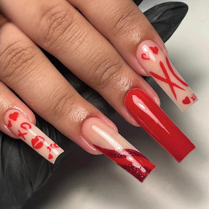 Kunstvolle Nagelverlängerungen im romantischen Design Brehn