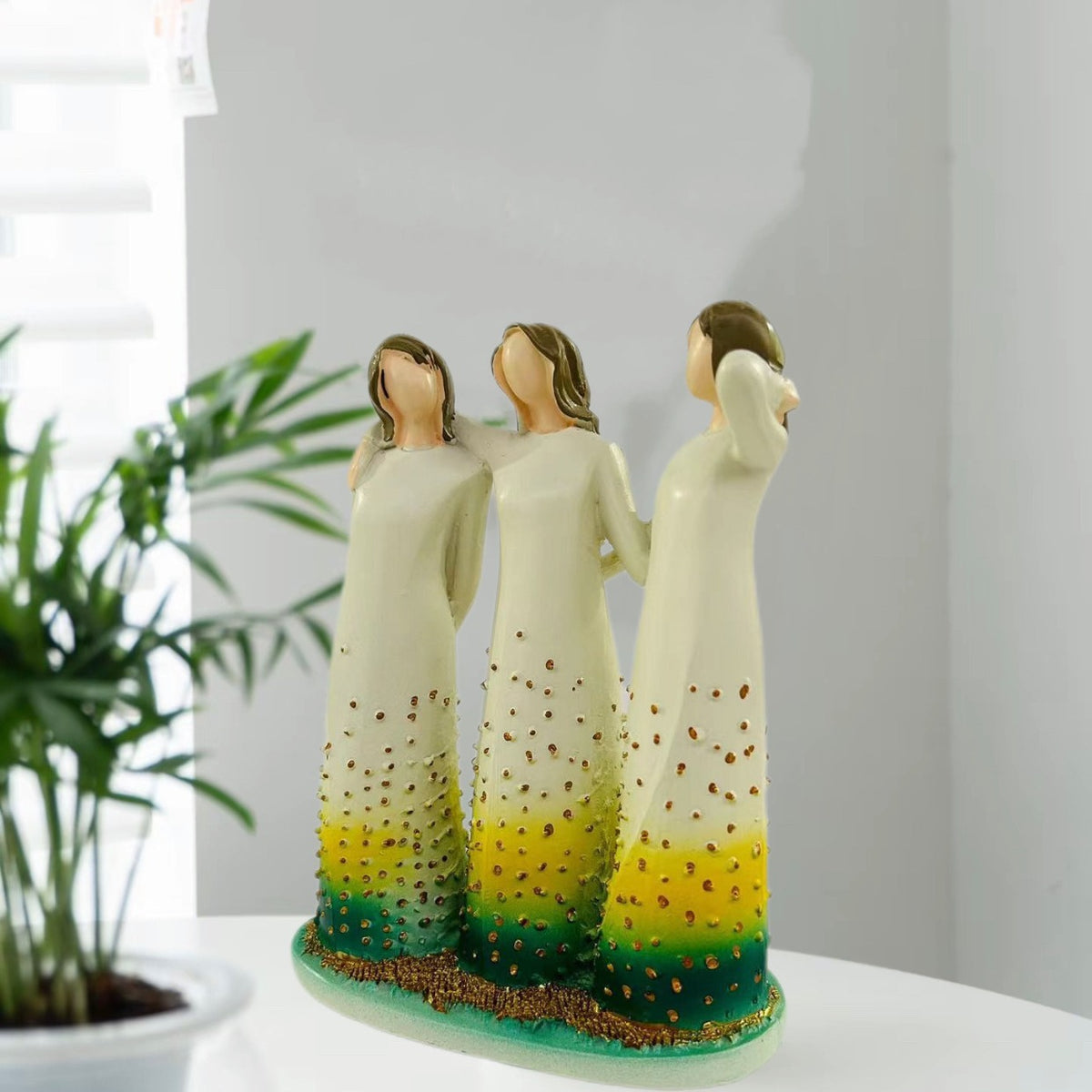 Künstlerisches Figuren-Trio Brehn