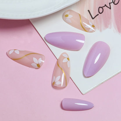 Kreatives Press-On Nageldesign Brehn