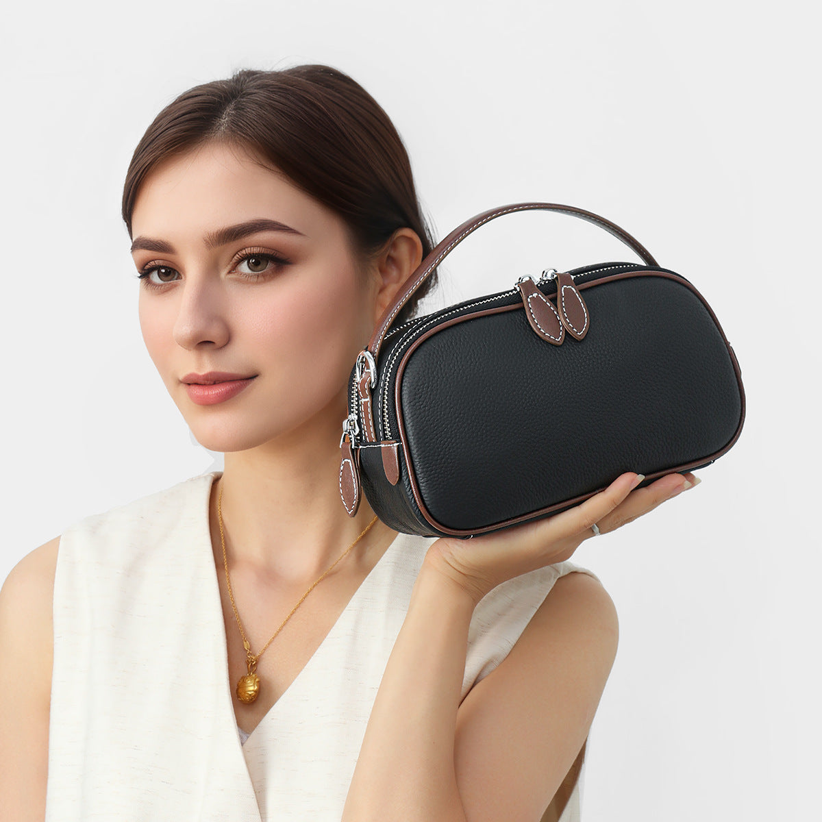 Strukturierte genarbte Leder-Top-Handle-Crossbody-Tasche mit abnehmbarem Riemen