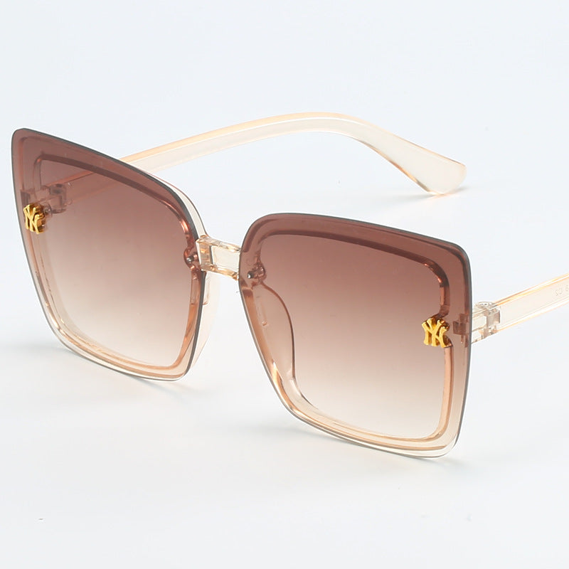 Damen stilvolle quadratische Sonnenbrille mit eleganten Details Brehn