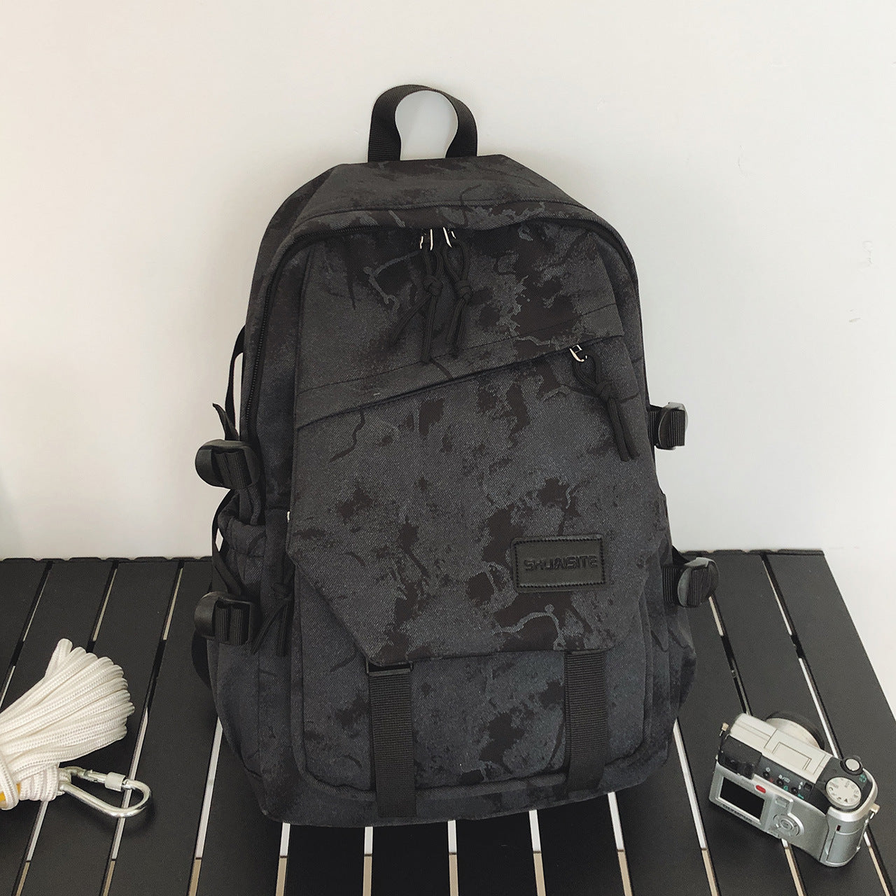 Haltbarer Schulrucksack mit mehreren Fächern