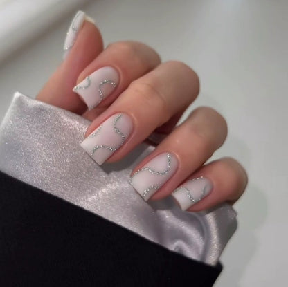 Elegante Gel-Maniküre Brehn