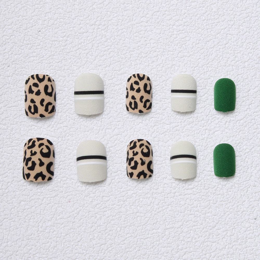 Trendige Nagelkunst Set Brehn