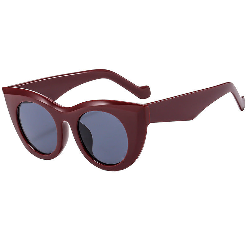 Damen Cat-Eye Sonnenbrille mit transparentem Rahmen und polarisierten Gläsern Brehn