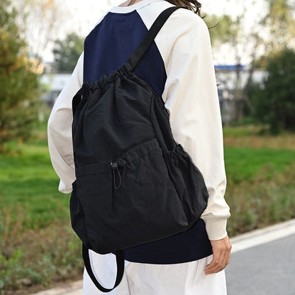 Leichter Outdoor-Rucksack mit Kordelzug