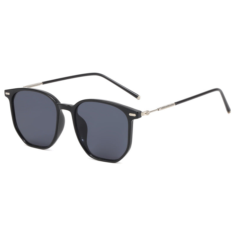 Damen Modische Brille im zeitlosen quadratischen Design Brehn