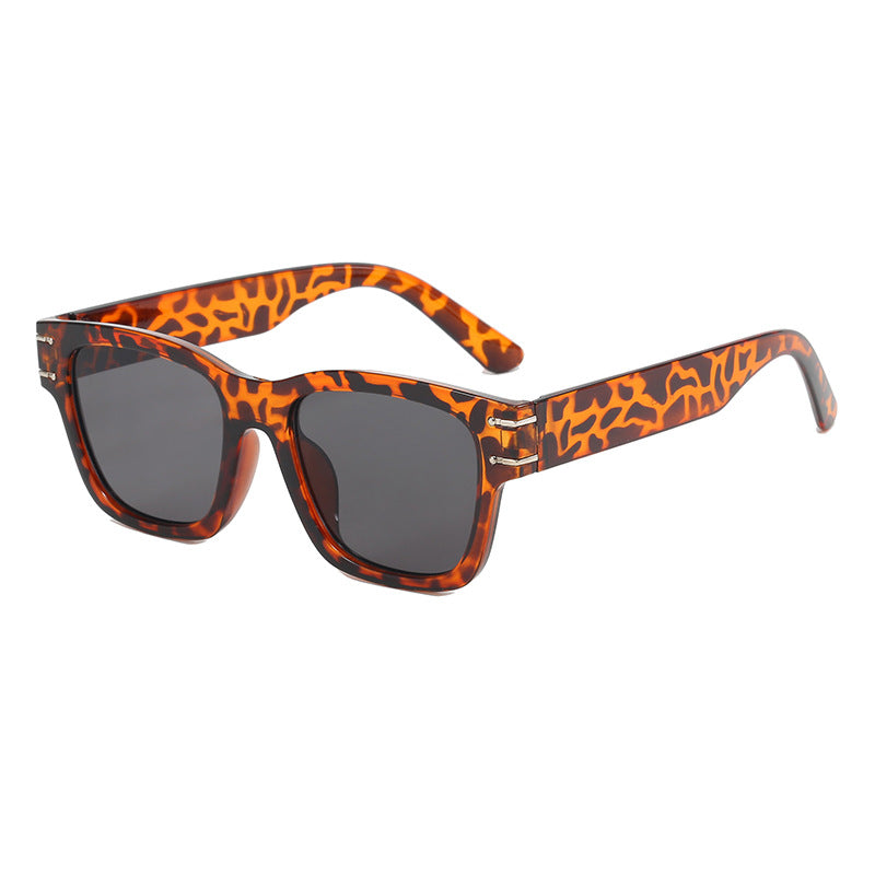 Damen modische oversized Sonnenbrille mit beständigem Kunststoffrahmen Brehn