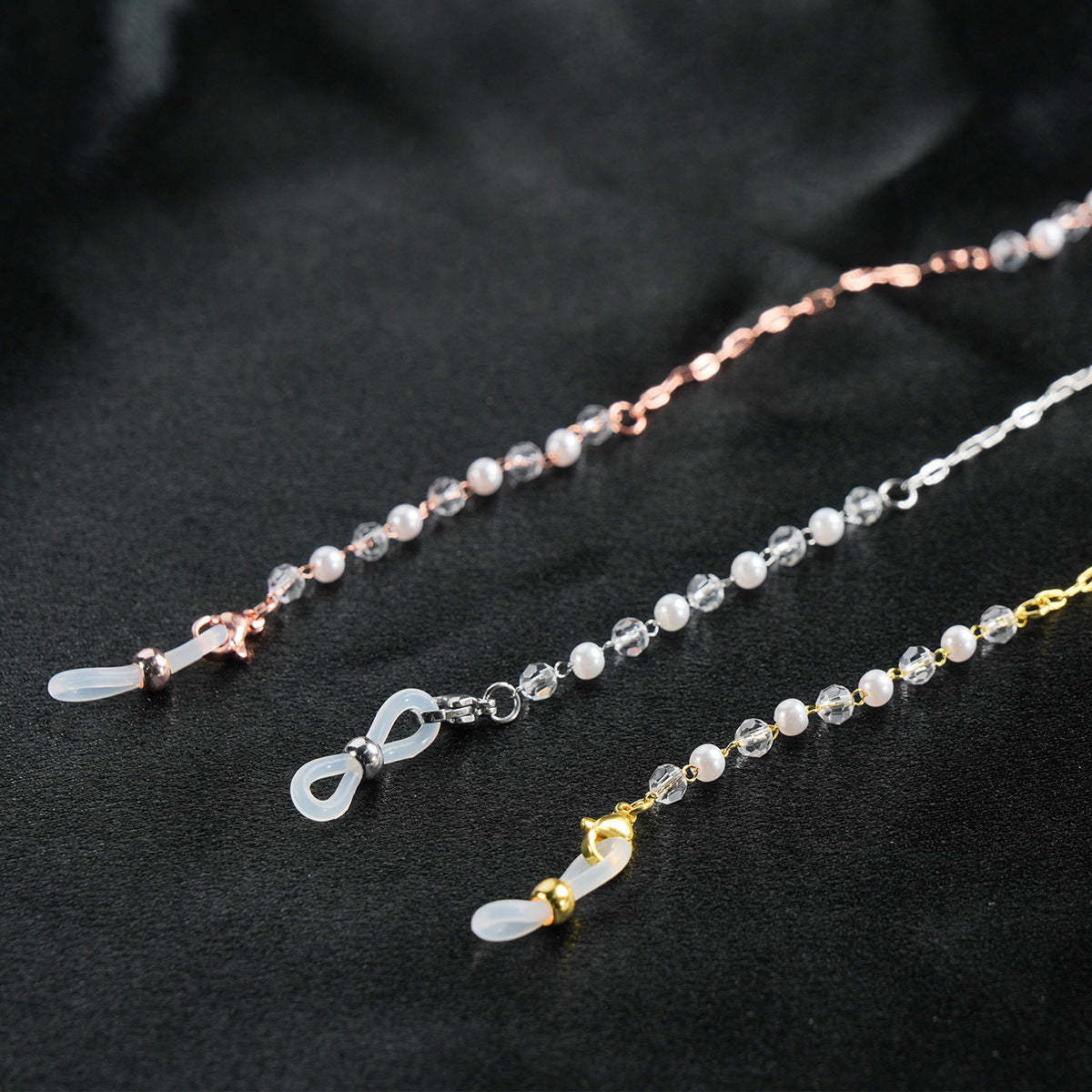 Eleganter Perlenkette Brillenhalter Brehn