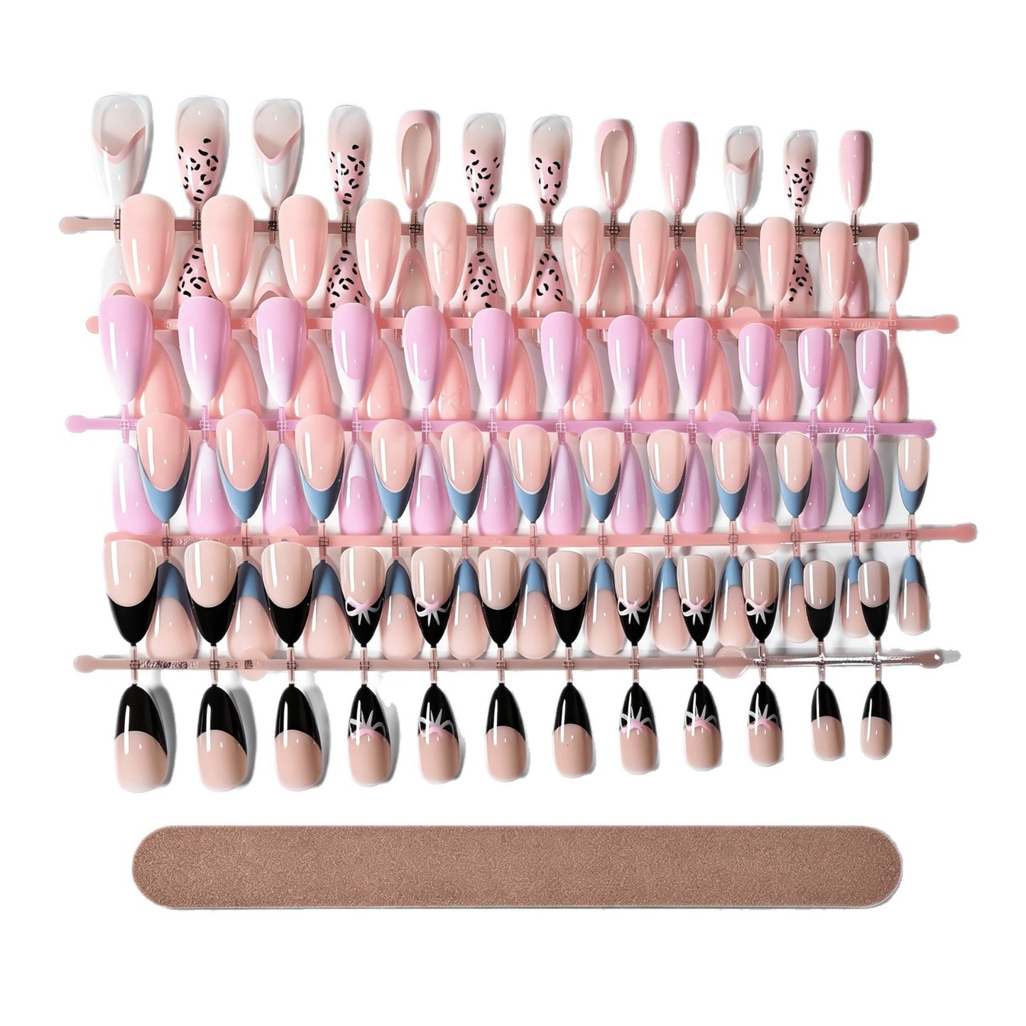 Abnehmbares Press-On-Nagel-Set mit dekorativen Designs Brehn