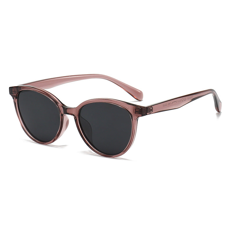 Damen modische Sonnenbrille im eleganten Formdesign Brehn