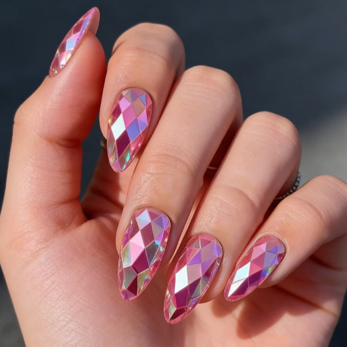 Glamouröse Strass-Nagelerweiterungen Brehn