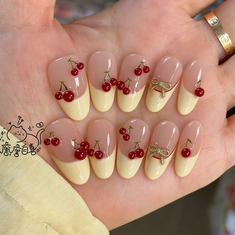 Künstlerisches Floral- und Stern-Applikationen Press-On Nagelset Brehn