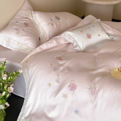 Satin-Bettwäsche-Set mit gesticktem Galaxie-Motiv und seidig-glattem Finish