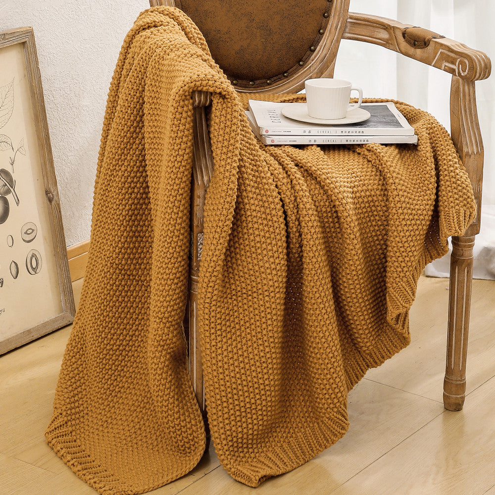 Gemütliche gestrickte Wurfdecke