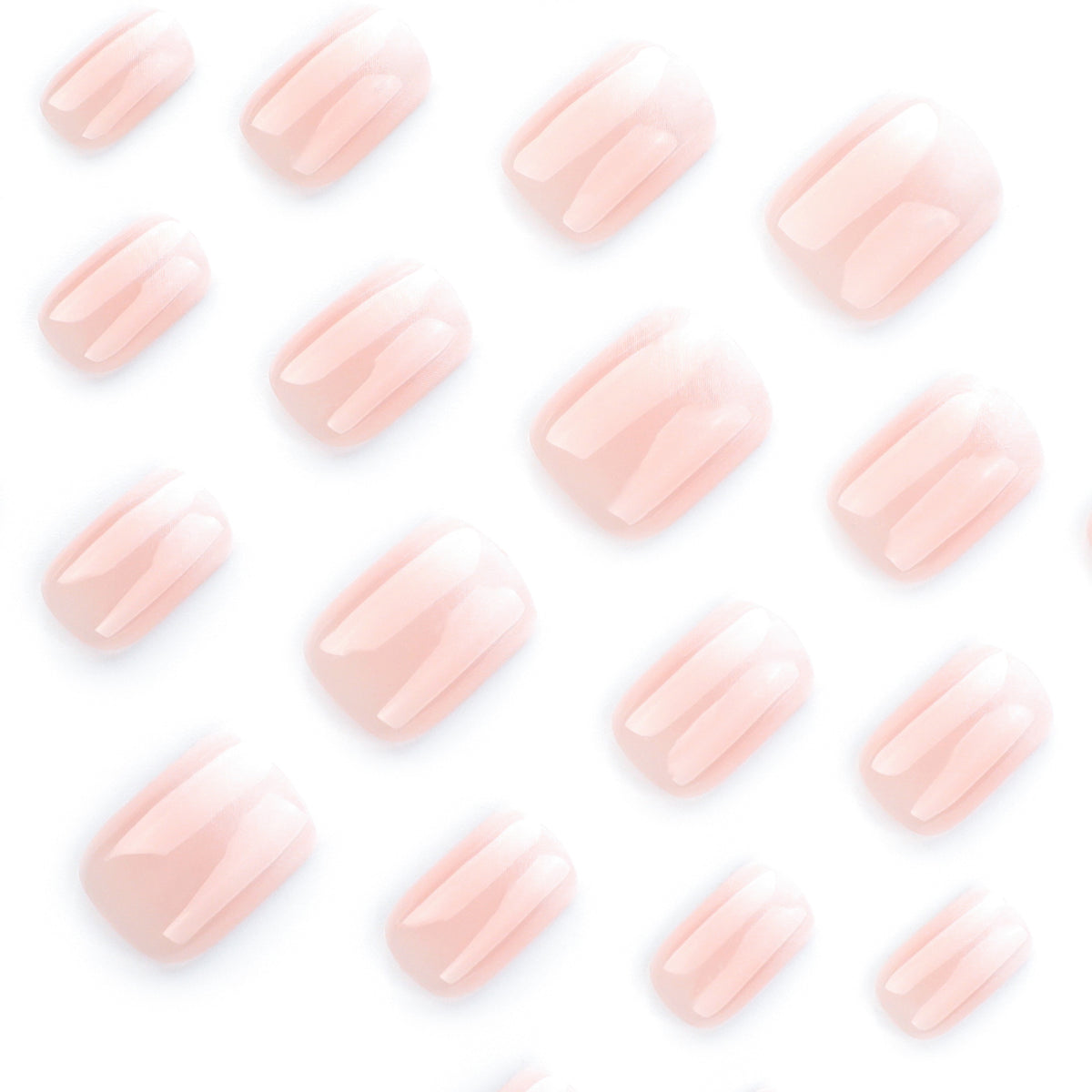 Kunstvolle Nagelkunst im eleganten Ombre-Stil Brehn