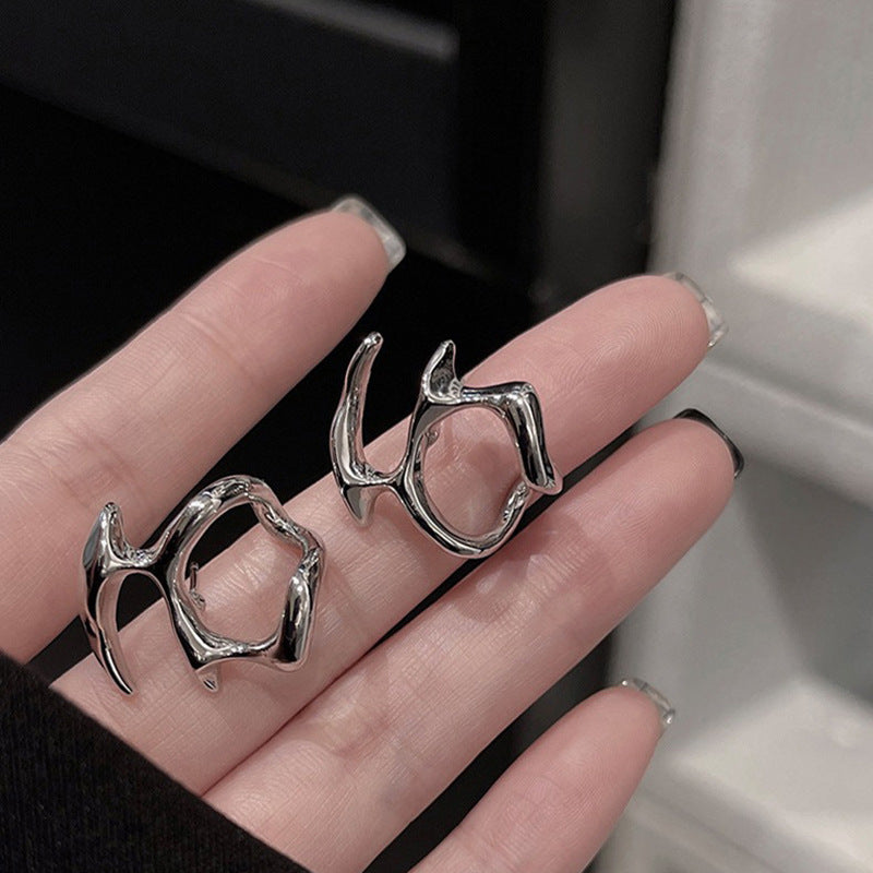 Elegante und Moderne Ohrstecker Brehn