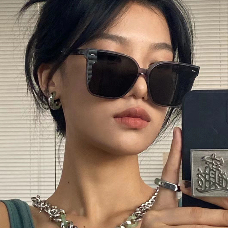 Damen Sonnenbrille im modernen Geometrischen Design Brehn