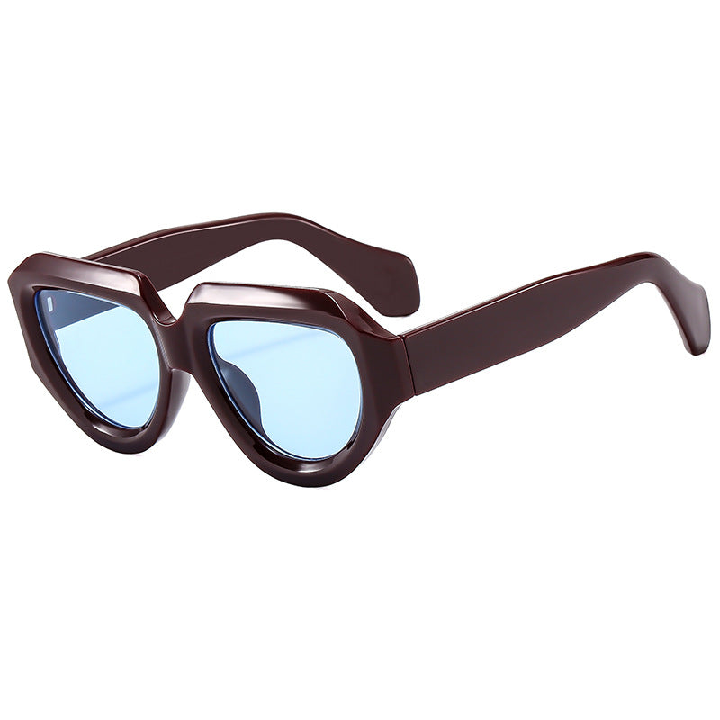 Damen Cat-Eye Sonnenbrille mit modernem transparentem Rahmen und UV-Schutz Brehn