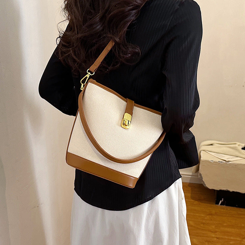 Chic strukturierte Bucket Bag Brehn