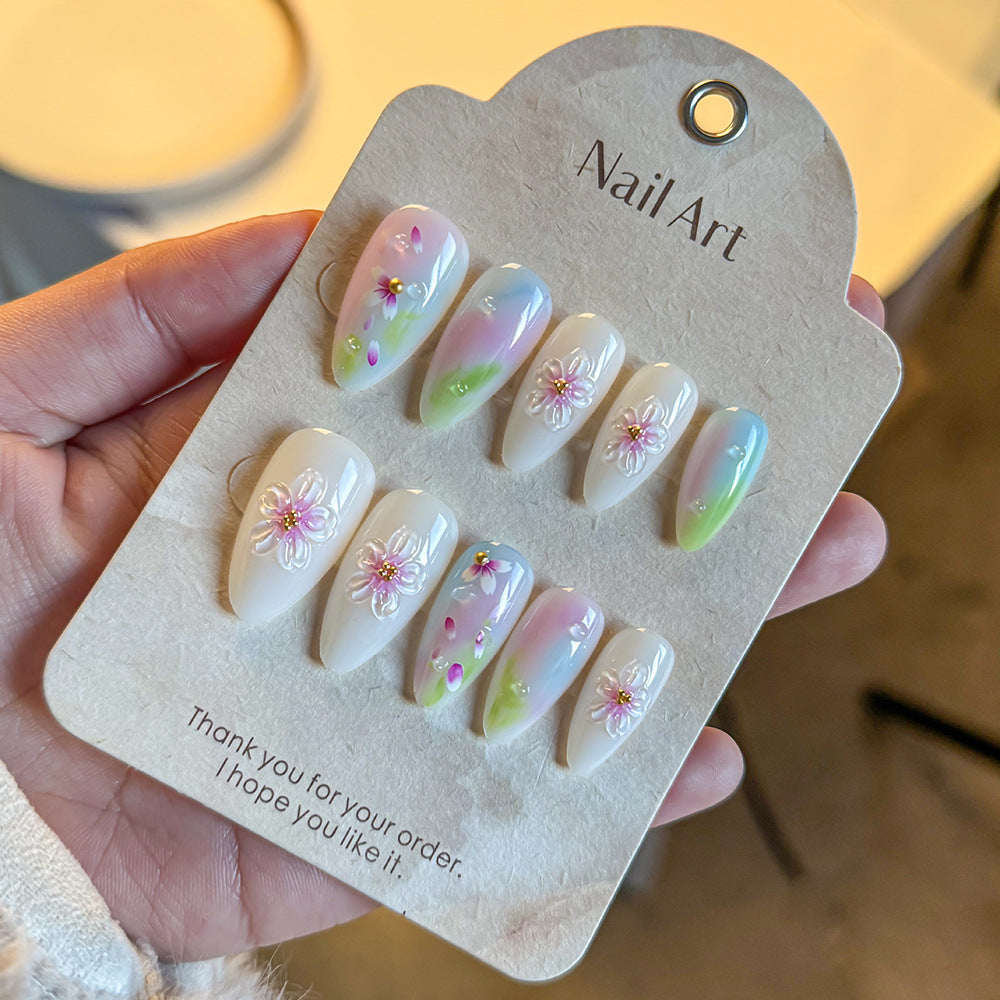 Floral-Accent Press-On Nail Kollektion Brehn