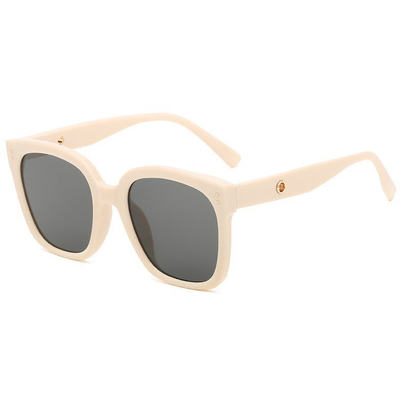 Damen modische Sonnenbrille im trendigen Design Brehn