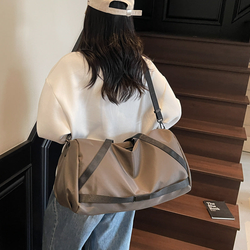 Vielseitige Sport-Duffel-Tasche mit Wasserabweisendem Material Brehn