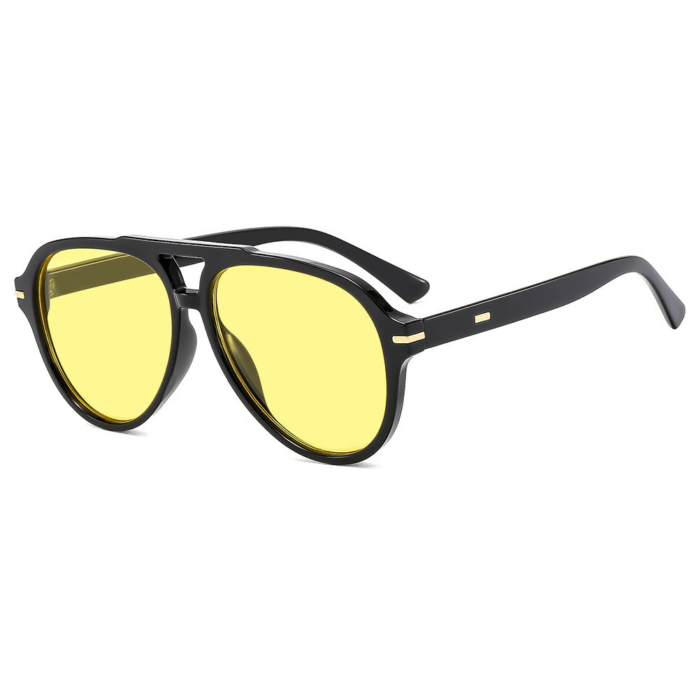 Damen stilvolle Sonnenbrille mit markantem Design Brehn
