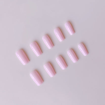 Künstliche Nagelspitzen mit Hochglanz-Finish Brehn