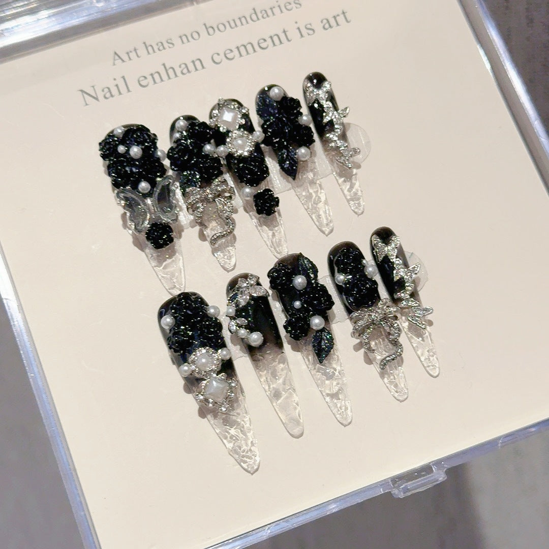 Dekoratives Acryl-Nagelset