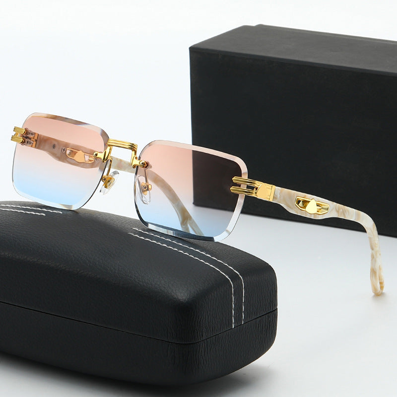 Damen stilvolle quadratische Korrektionsbrille Brehn