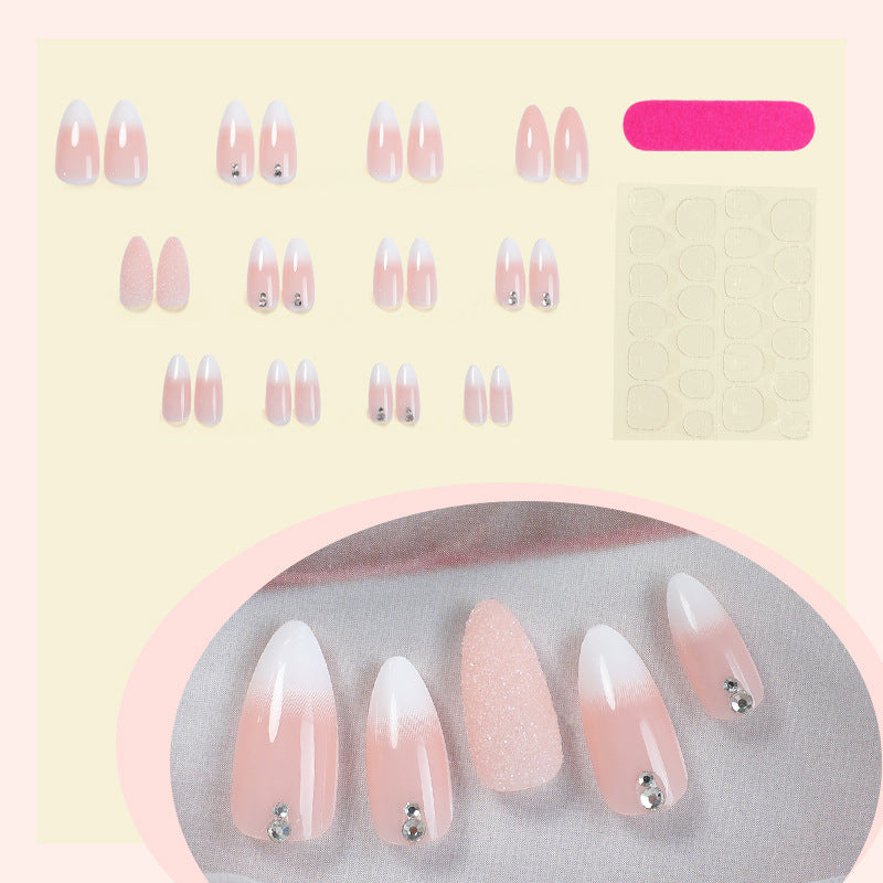 Glamouröse Stiletto Press-On Nagelkunst Set mit Strass-Akzenten