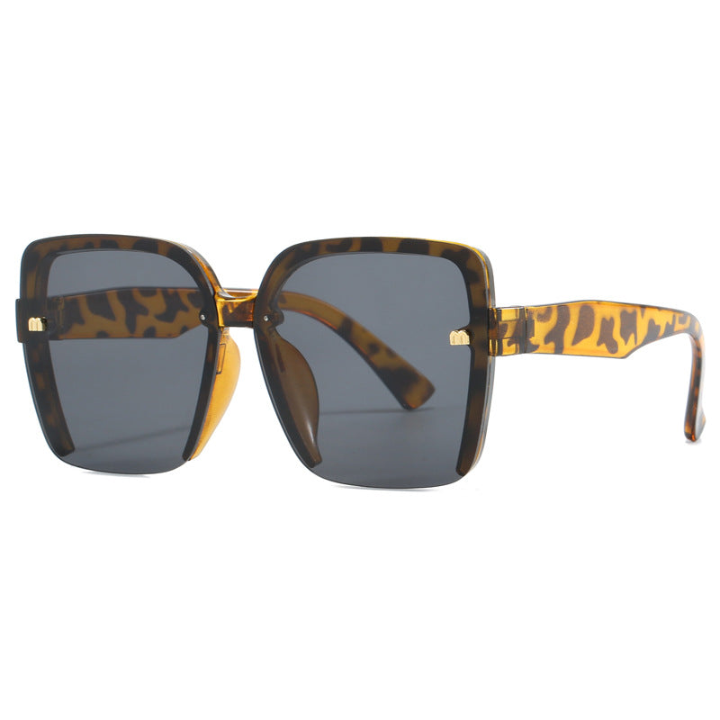 Damen oversized Sonnenbrille mit stilvollem, modernem Rahmen Brehn
