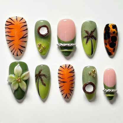 Exquisite Kunstnagel Kollektion mit floralen Mustern Brehn