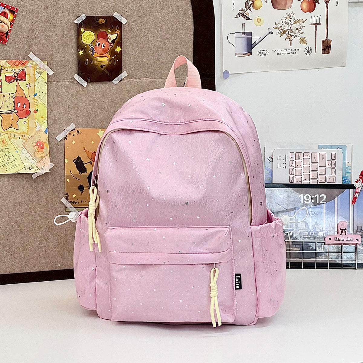 Stylische Multi-Taschen Freizeit-Rucksack mit niedlichen Akzenten Brehn