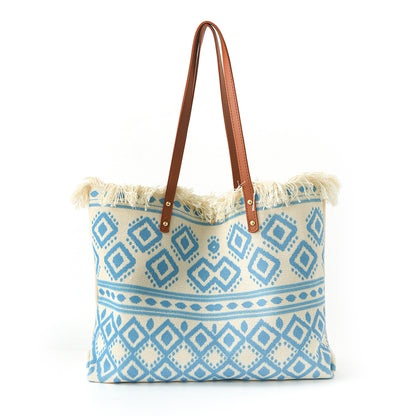 Strandtasche mit Einzigartigem Federdesign Brehn
