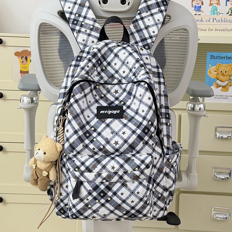 Stylischer leichter Rucksack mit niedlichem Teddybär-Schlüsselanhänger Brehn