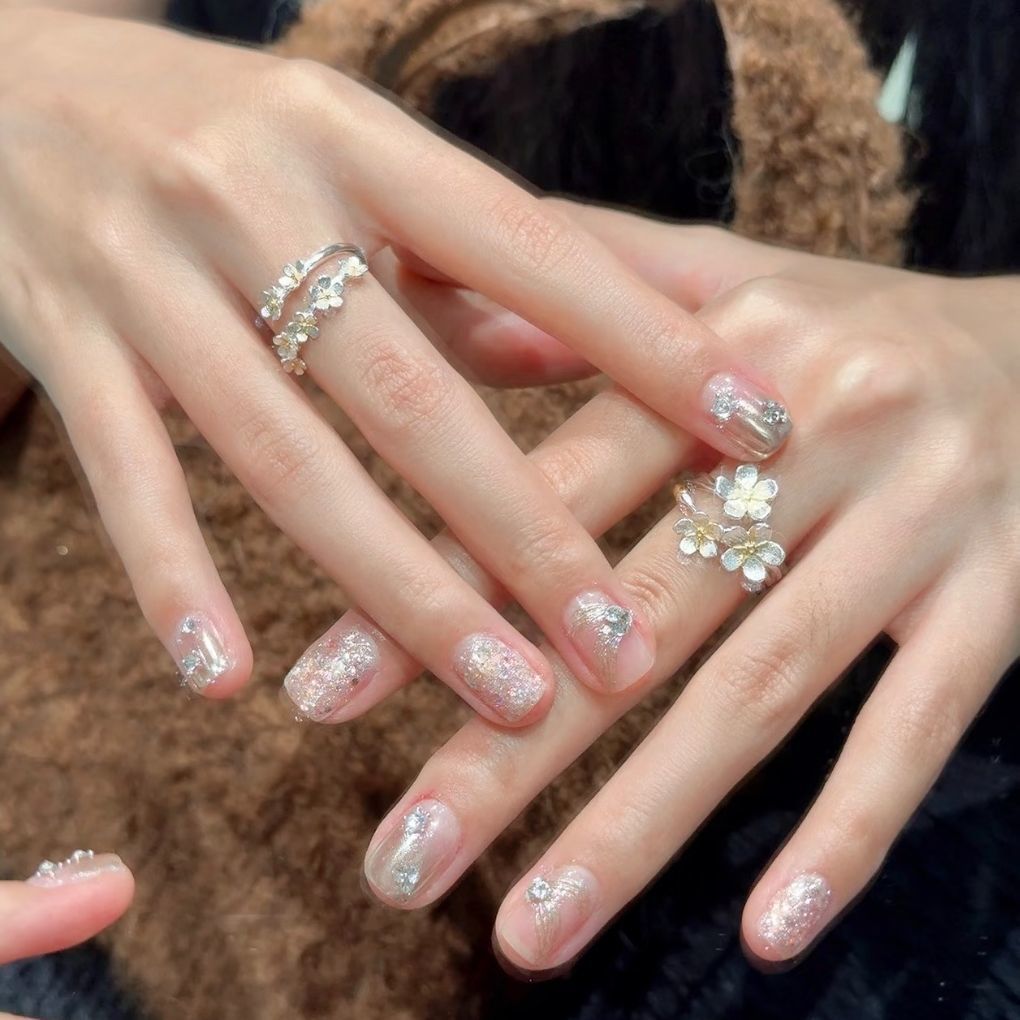 Floral Edelstein Akzent Nagelkunst Set