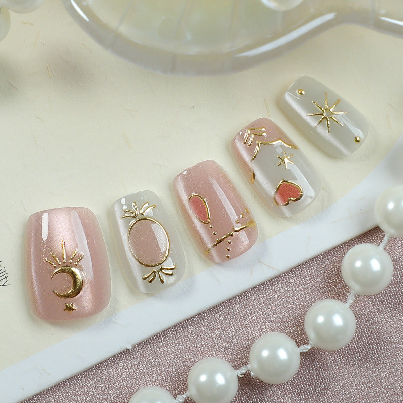Dekoratives Press-On Nagelkunst-Set mit himmlischem und geometrischem Design