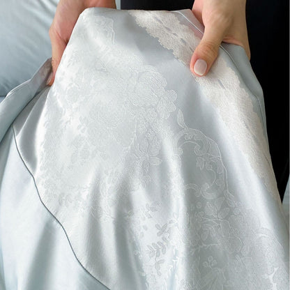 Luxuriöses Satin-Bettwäsche-Set mit Kissenbezügen und Wendebezug