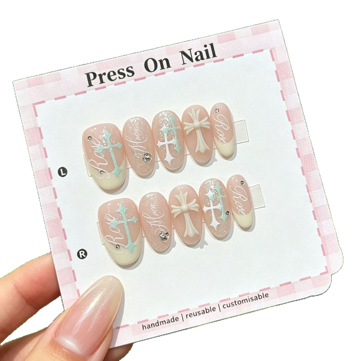 Anpassbares Press-On Nail Art Set mit dekorativem Blumen- und Kreuzdesign