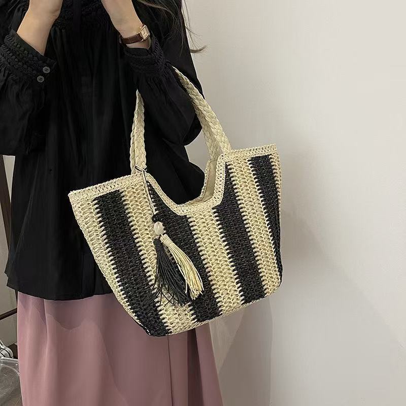 Großer Handgeknüpfter Shopper Brehn