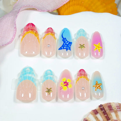Kunstnagelset mit maritimen und farbenfrohen Designs Brehn
