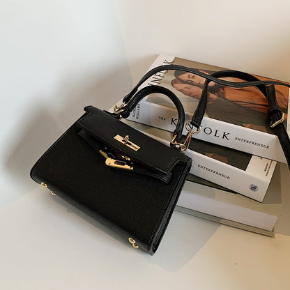 Strukturierte Kunstleder-Handtasche Brehn