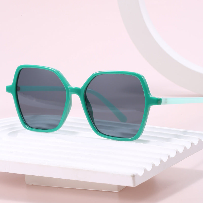 Damen oversized Sonnenbrille im faszinierenden Design Brehn