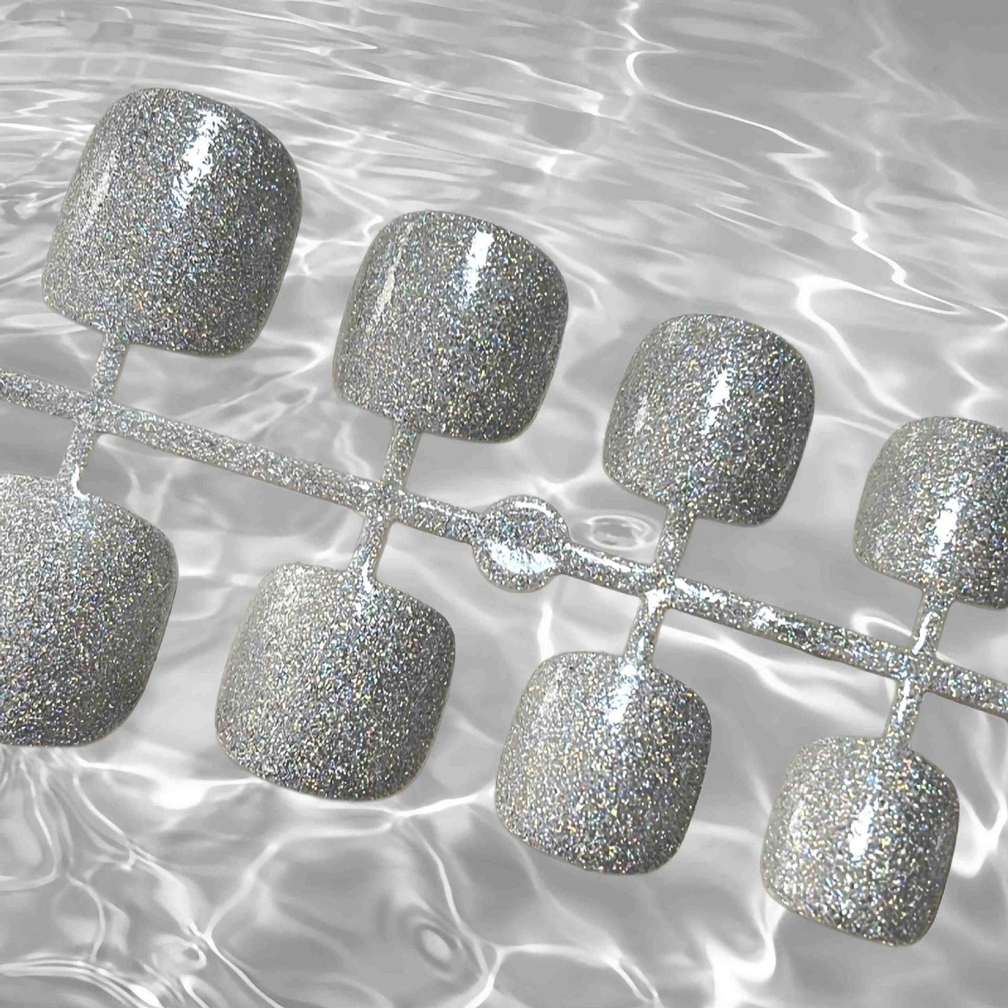 Glitzernde Press-On Zehennägel Brehn